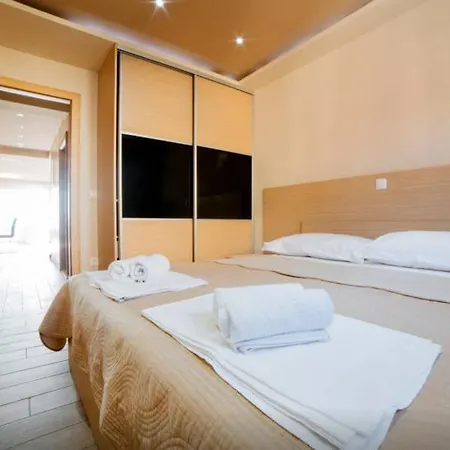 Apartment Dalmacija *