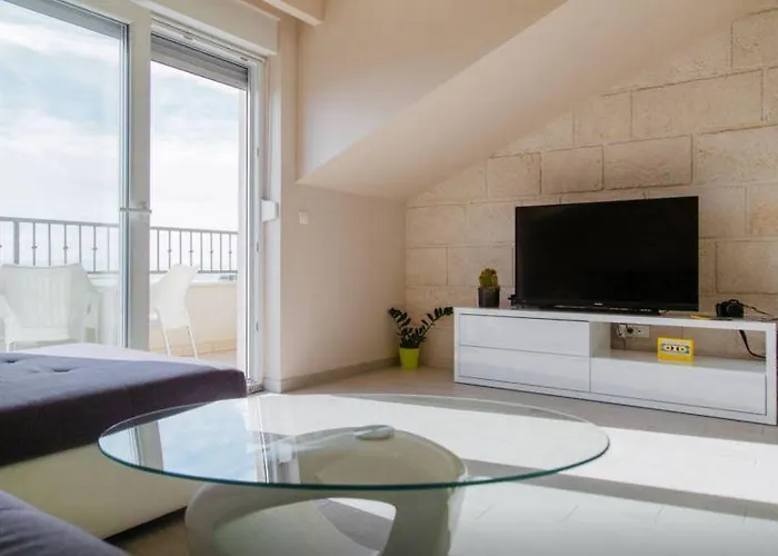 Apartment Dalmacija *