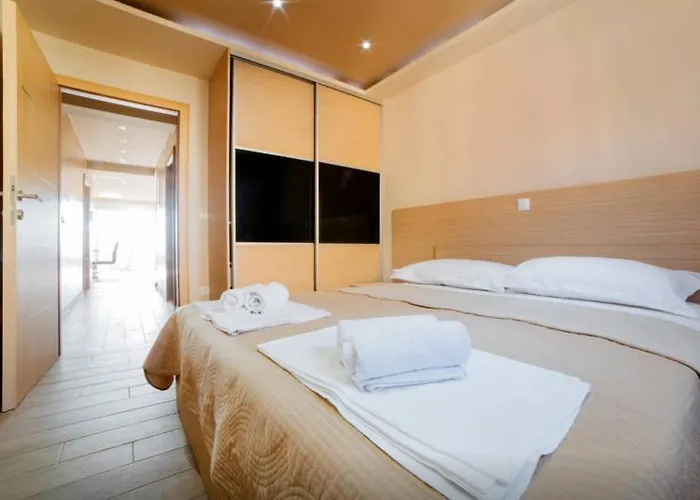 Apartment Dalmacija *